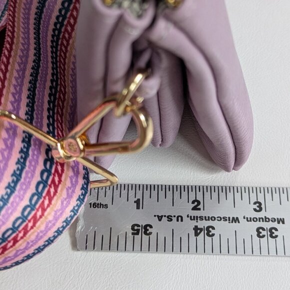 JEN & CO Izzy Lavender Vegan Leather Crossbody Bag Guitar Adjustable Strap  NEW - Picture 9 of 9